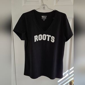 Roots Canada Womens Tee Shirt. Large